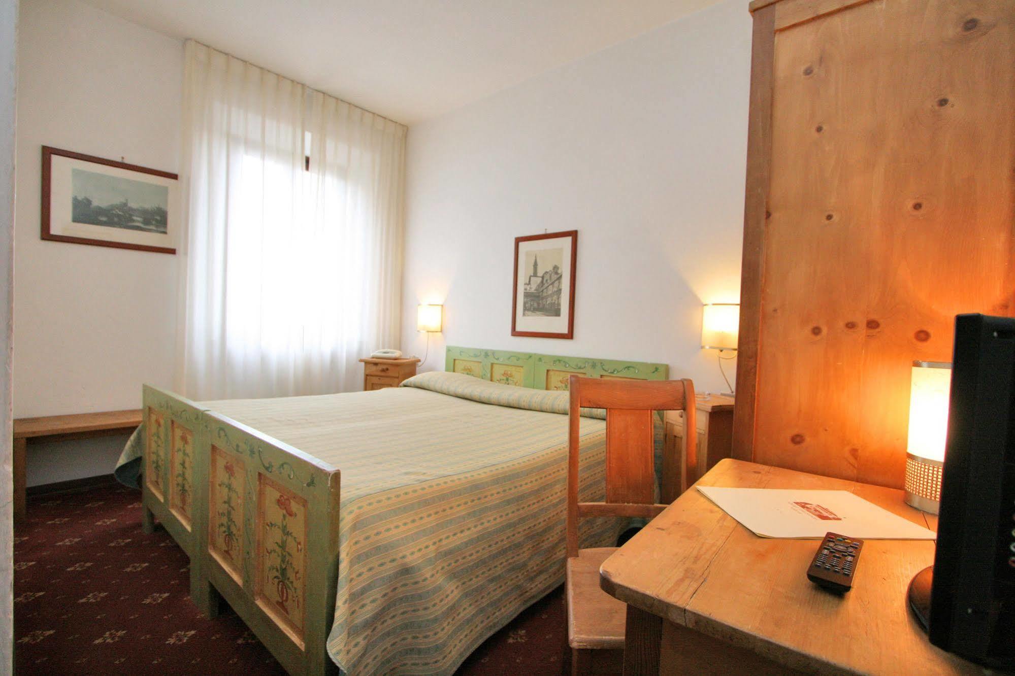 Nencini 3* Volterra